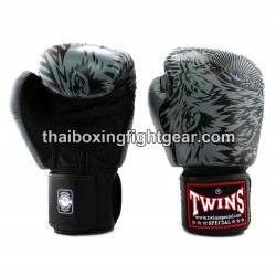 Gants de boxe thai Twins FBGVL3-50 "Wolf" Noir et Gris | Gants