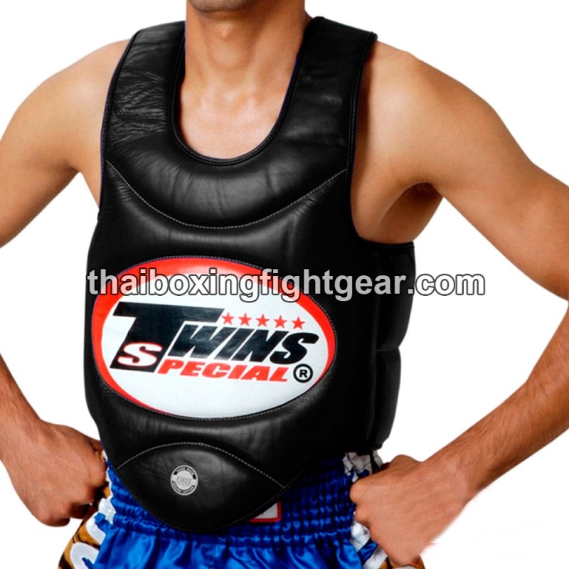PLASTRON DE BOXE THAI TWINS BOPS-1 CUIR SYNTHÉTIQUE NOIR | Protections