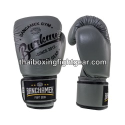 Gants de boxe thai Buakaw Banchamek W1 Gris