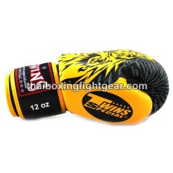 Gants de boxe thai Twins "Wolf" FBGVL3-50 | Gants