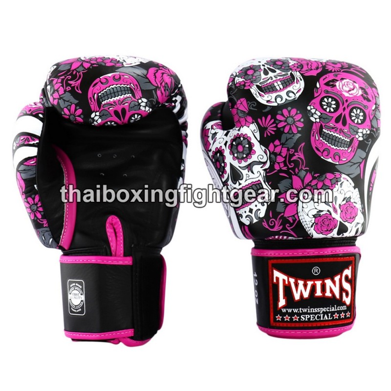 Gants de boxe thai Twins FBGVL3-53 "Skull Pink" | Gants