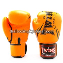 Gants de boxe thai Twins FBGVS3-TW6 " Edition Debutant "Orange""