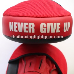 Patte d'ours "Punching mitts" fermeture velcro Fairtex rouge/noir | Equipements