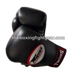 Gants de boxe thai Twins BGLL1 Noir Lacets